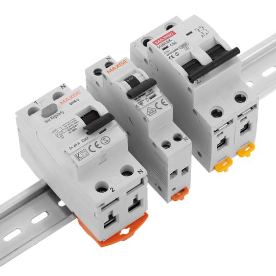 Zestaw 3 szyn DIN kolor srebrny 200mm perforowana szyna 35x7mm