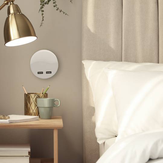 Lampada pilota notturna a LED rotonda da collegare con sensore crepuscolare 230VAC e 2 x USB