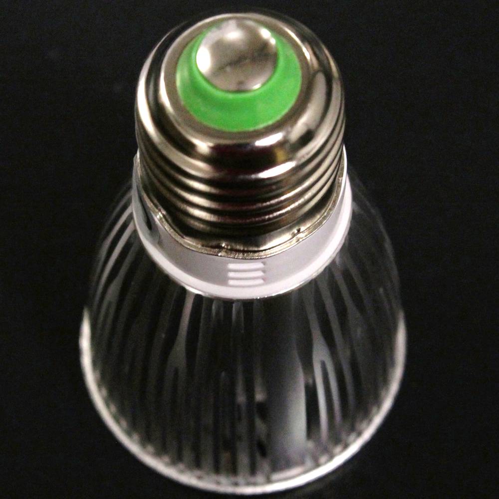 Dichroiczna żarówka LED E27 230VAC 9W 60 ° 50 mm ciepłe światło