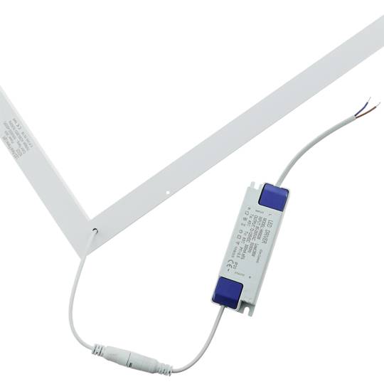 Panel LED para techo de luz de día 36W 6000-6500K. Marco para techo registrado de 60x60 cm