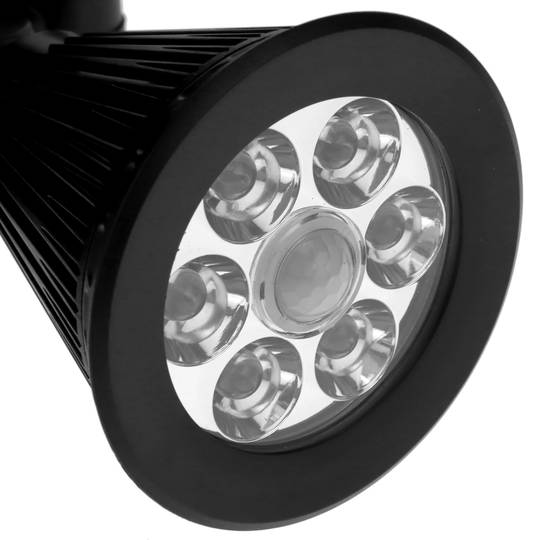 Solar LED IP65 8W 960LM Strahler mit Gartenpfahl