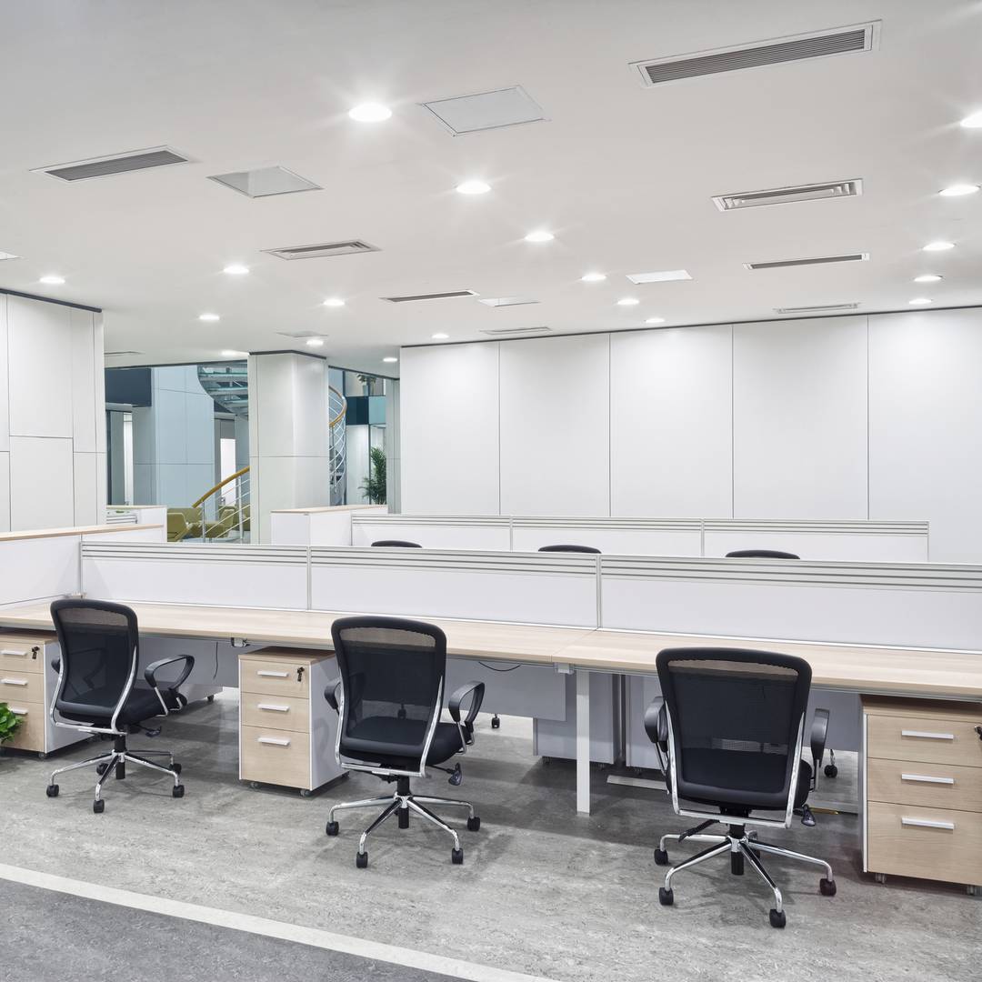 90mm round recessed 7W tilting LED light with light color selector