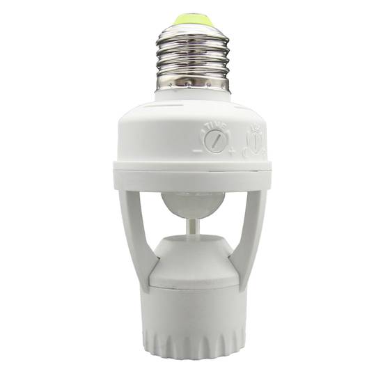 Detector de moviment per infrarojos per bombeta E27