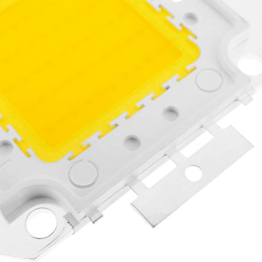LED DIY COB 70W 3000K 5600LM luz branca quente 40x55mm emitindo