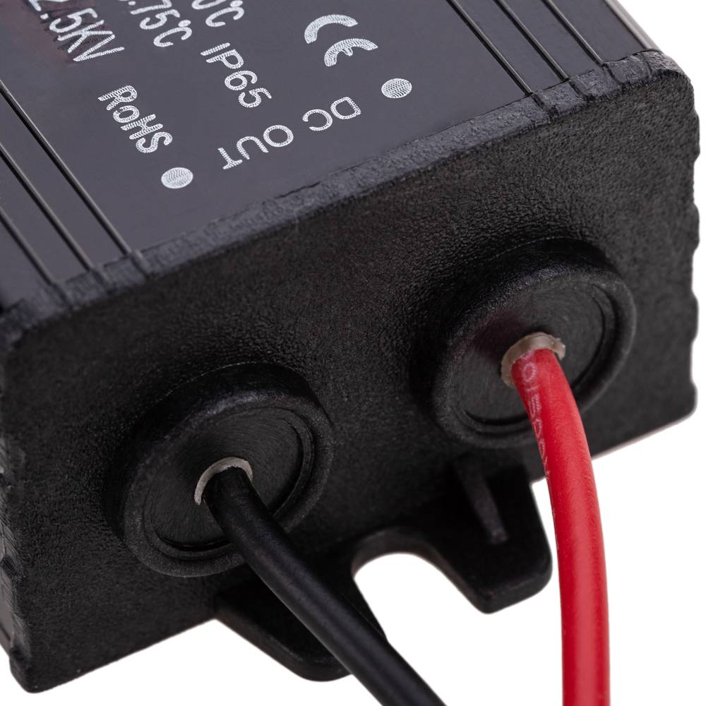Fuente de alimentación 100-240VAC 50W 20-35VDC en chasis de aluminio