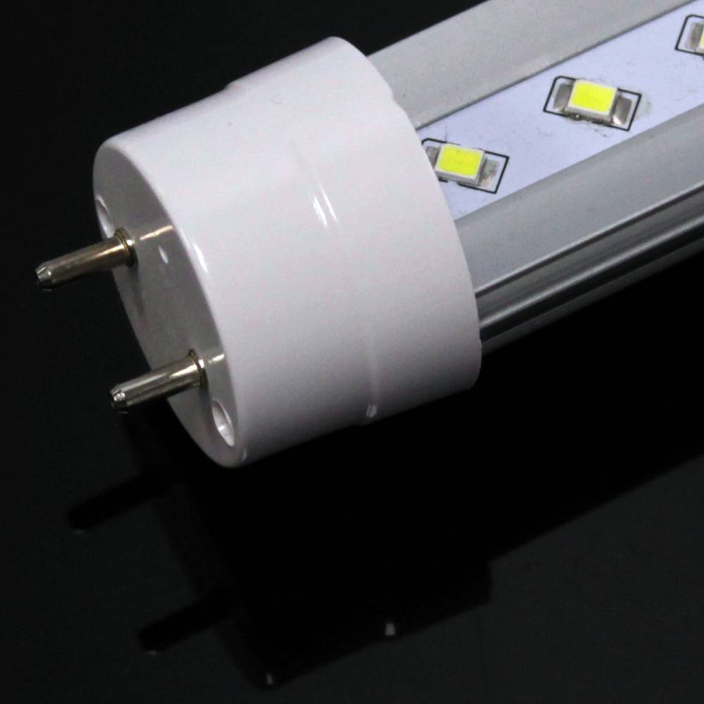 Tube LED T8 G13 230VAC 15W blanc chaud 3000K 26x900mm
