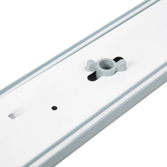 Ecran étanche pour tube LED 1 x 1200 mm avec raccordement à deux extrémités IP65 T8 G13