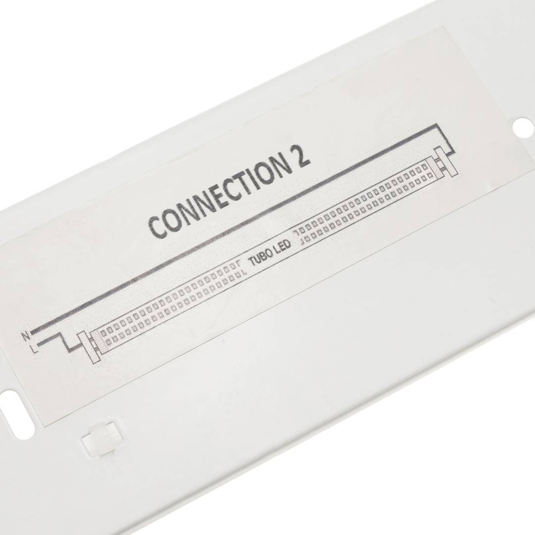 Wasserdichte Abschirmung für LED-Röhre 1 x 1500 mm mit zweiseitigem Anschluss IP65 T8 G13