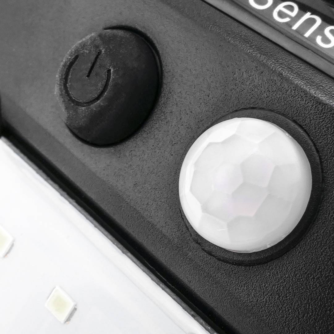 Aplique solar LED Lámpara recargable de pared con sensor de movimiento y oscuridad IP44 4W