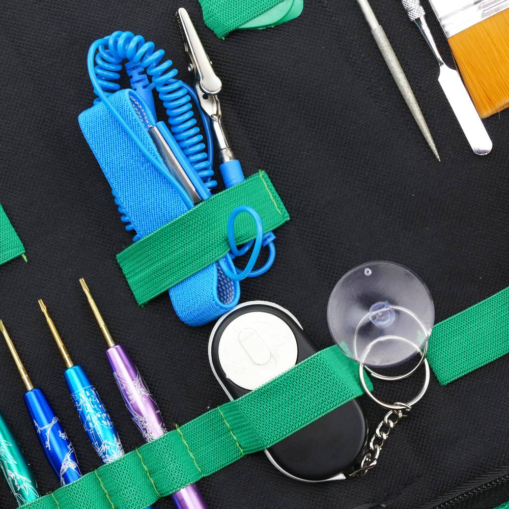 Tool kit for electronic devices of 15 pieces BEST-111 model