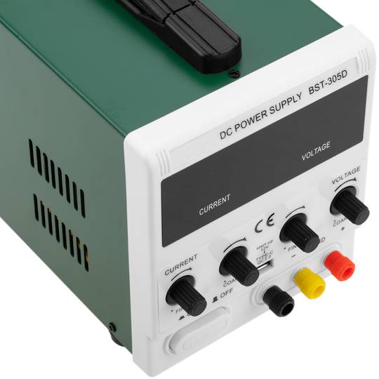 Fonte de alimentação DC regulada 0-30V modelo BEST A305D
