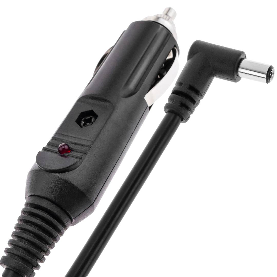 Adapter für Zigarettenanzünder im Auto auf 90º DC-Klinkenstecker -  Cablematic