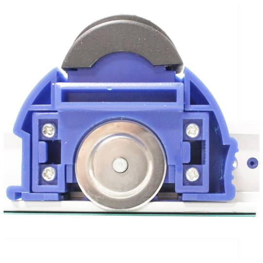 Cisalla de rodet per a paper A4 amb base plàstica