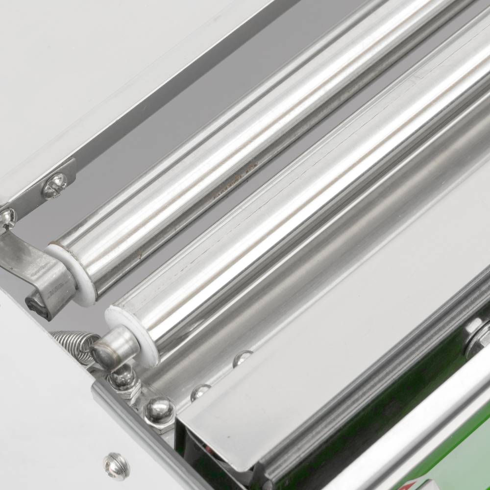 Máquina de envasado de comida con superficie térmica para bobina de film de plástico de 450 mm