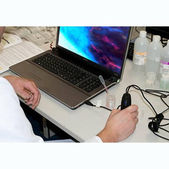 Microscopio UV PCE-MM 200UV