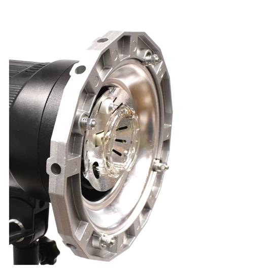 Anneau adaptateur softbox objet d'étude à l'appui Hensel