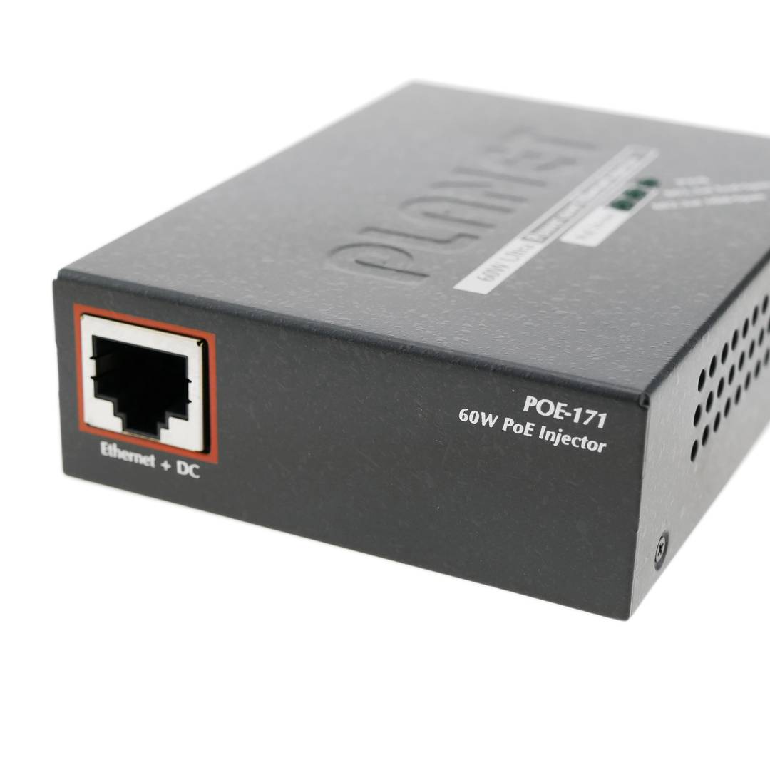 Ultra Power over Ethernet PoE injector IEEE802.3af/at 10/100/1000Mbps fins 54VDC