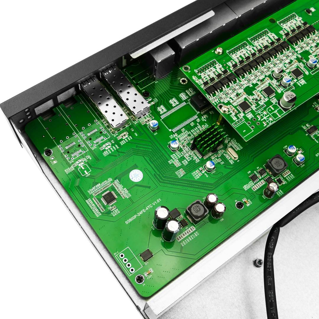 PoE switch IEEE802.3af IEEE802.3at 10/100 Mbps for 19