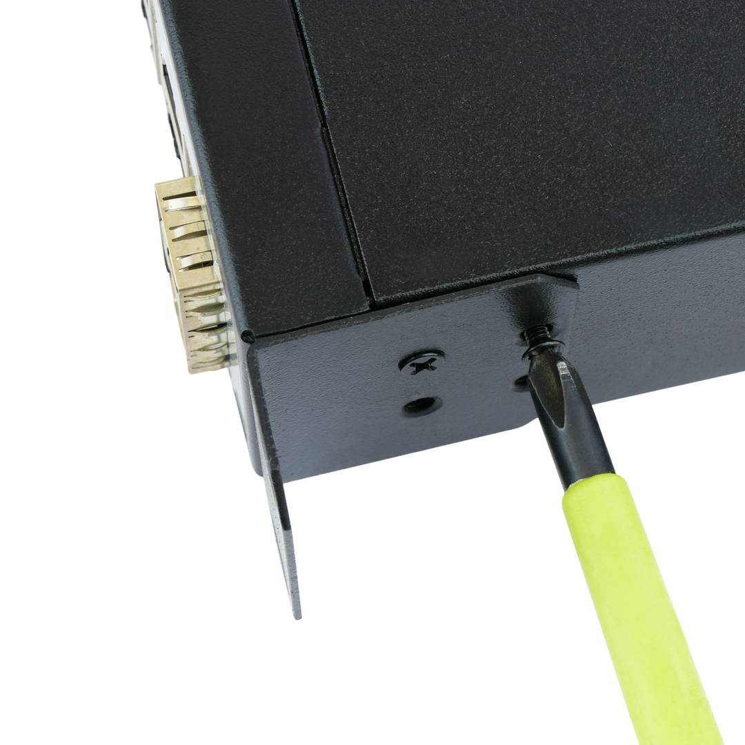 IEEE 802.3af/at PoE Switch 10/100Mbps WEB Rack19 (24PoE 2 SFP)