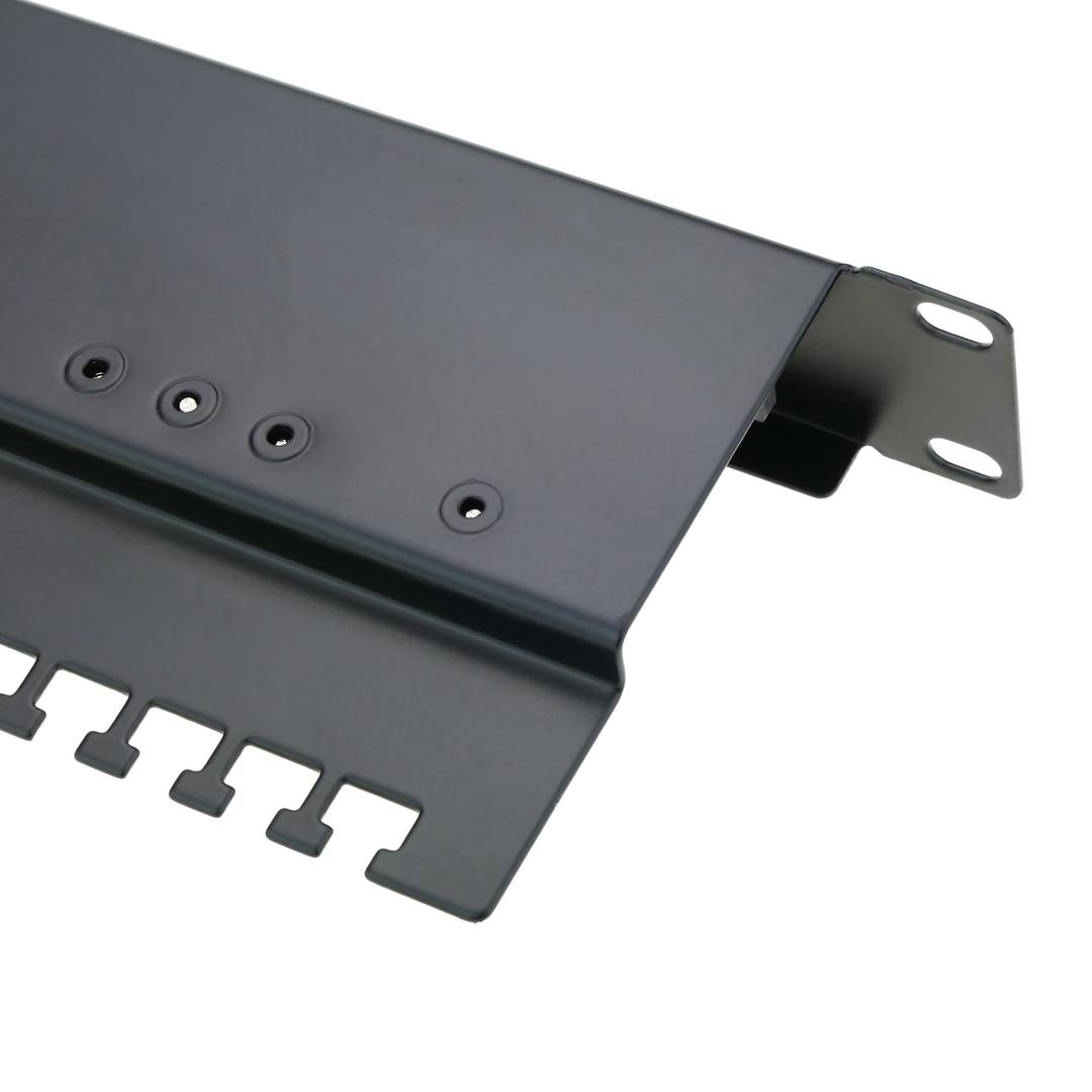 Patch panell de 24 RJ45 Cat.5e UTP 1U negre amb organitzador de cables per a armari rack