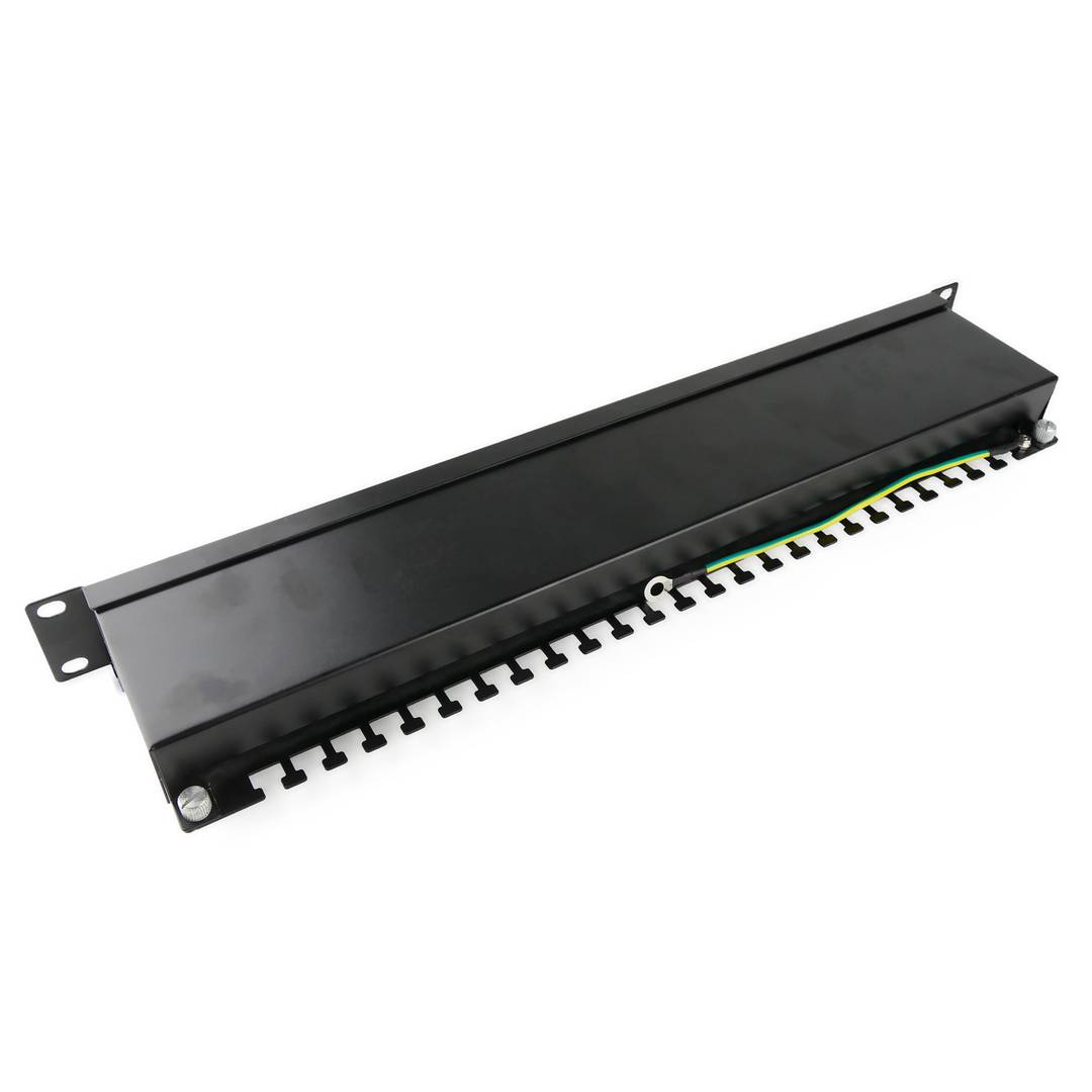 Patch panel 1U 24 RJ45 Cat.5e FTP black