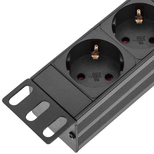 Bloc multiprise pour armoire rack 19