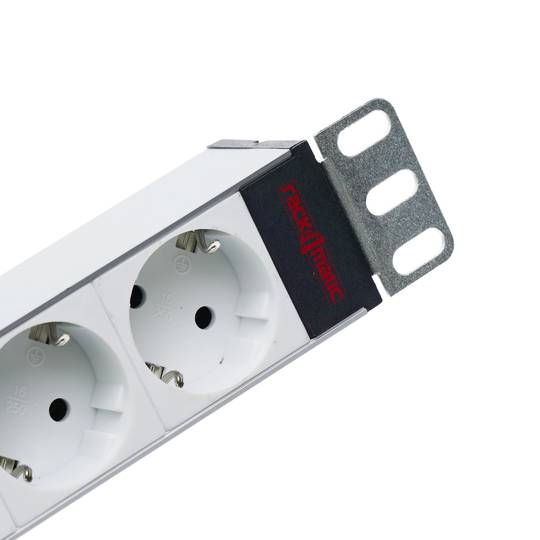 Regleta de enchufes rack 19