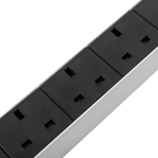 19 "BS1363 Rack Power Switch für Großbritannien mit RackMatic Switch