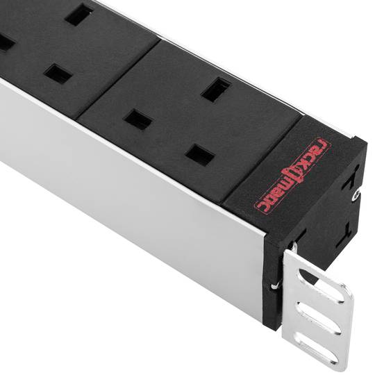 19 "BS1363 Rack Power Switch für Großbritannien mit RackMatic Switch