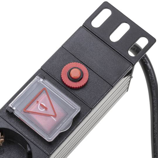 Regleta d'endolls rack 19'' de 6 schuko amb interruptor i protecció sobretensions de RackMatic