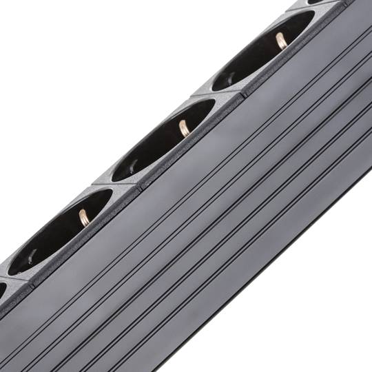 Regleta de enchufes PVC rack 19