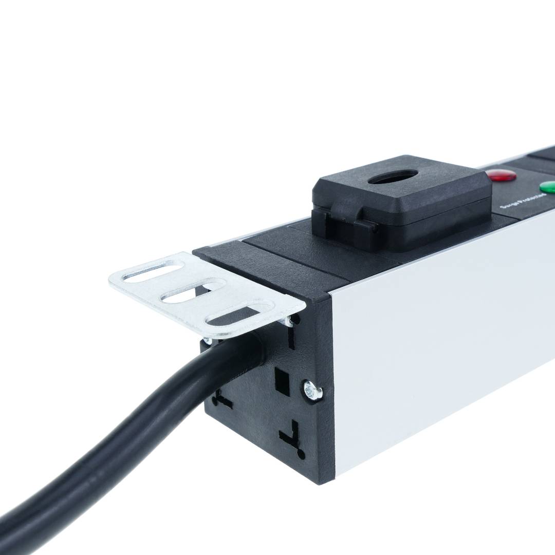 PDU strip 12 way for server rack 19'' with switch and surge protected by RackMatic