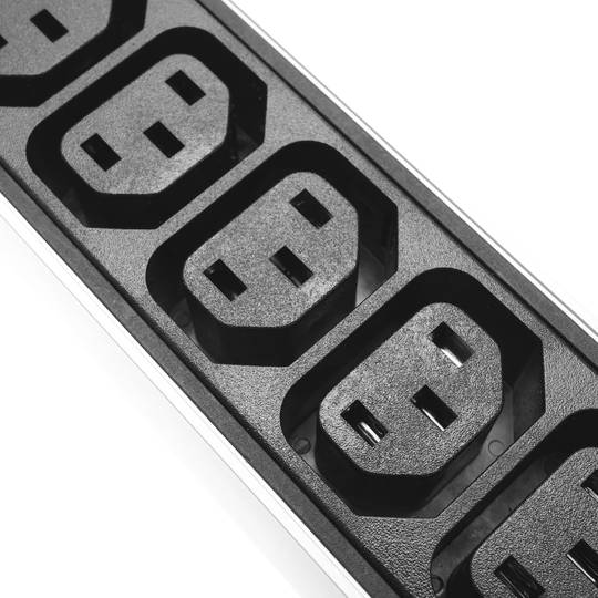 Rackconnector 19