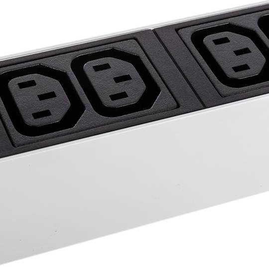 Steckdosenleiste für 10'' rack 4 C13 fach von RackMatic