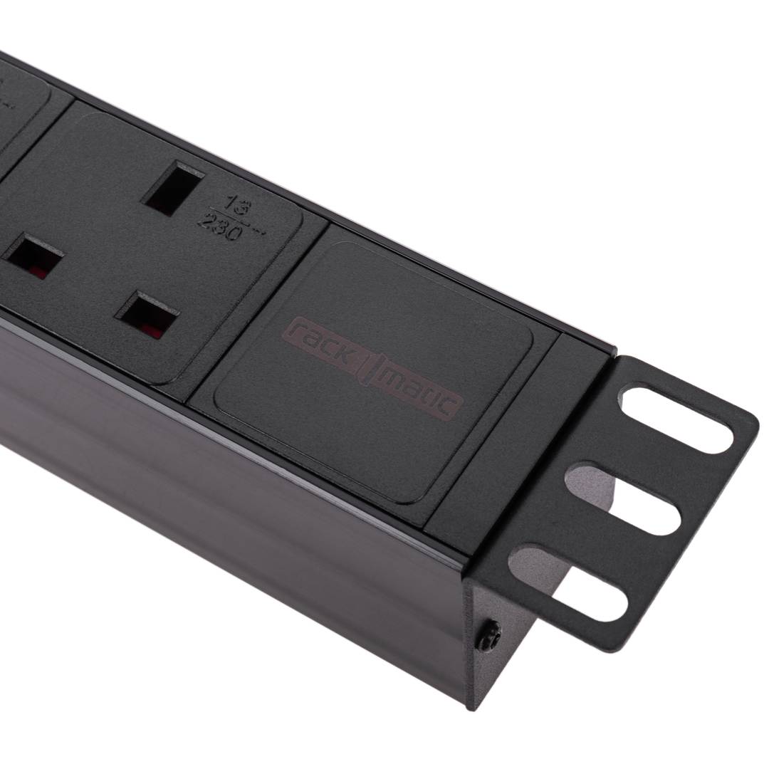 Rack mount PDU Power Distribution Unit 19