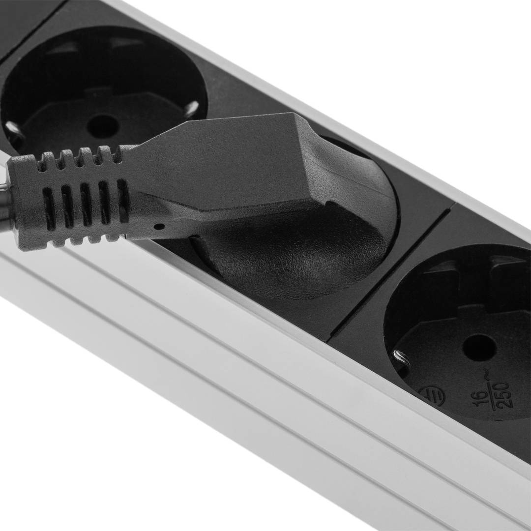 Regleta d'endolls per armari rack 19