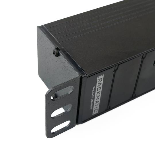 Régua de alimentação para armário de rack de 19