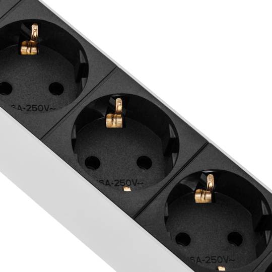 Régua de alimentação para armário de rack de 19