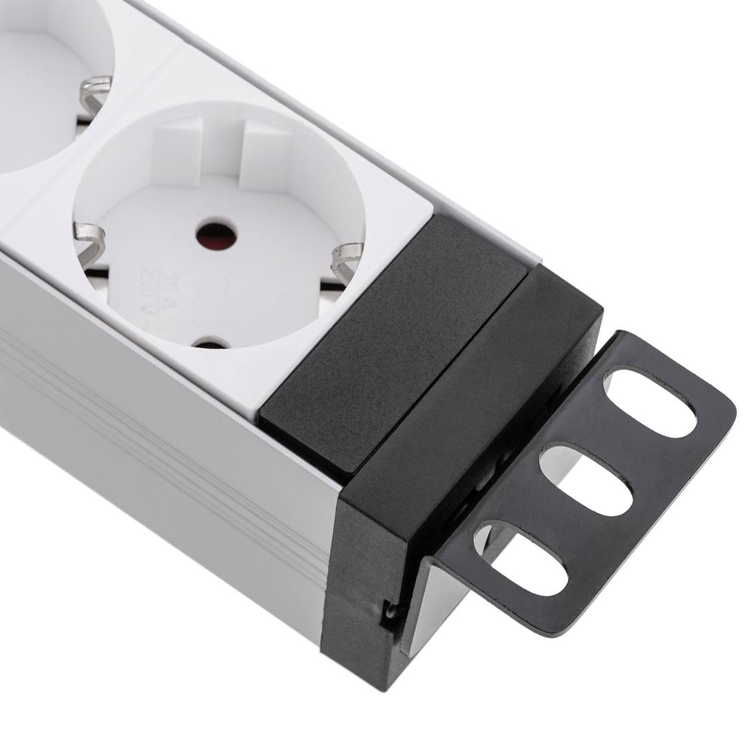 Regleta d'endolls d'alumini per a armari rack 19” 1U amb 8 Schuko blancs i interruptor