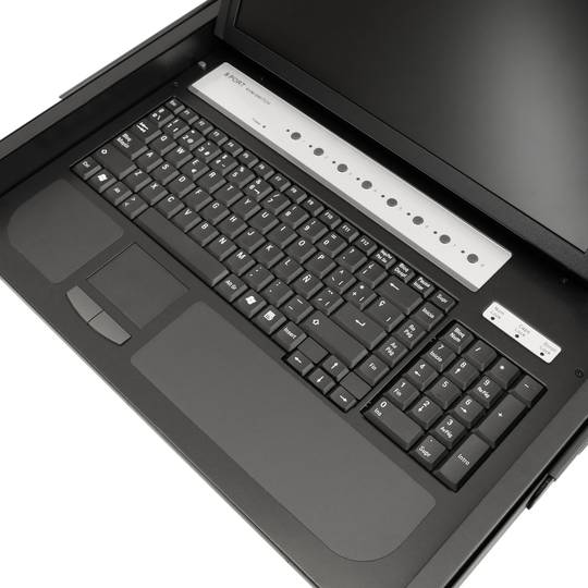 Konsole und 8-Port KVM Switch für 19