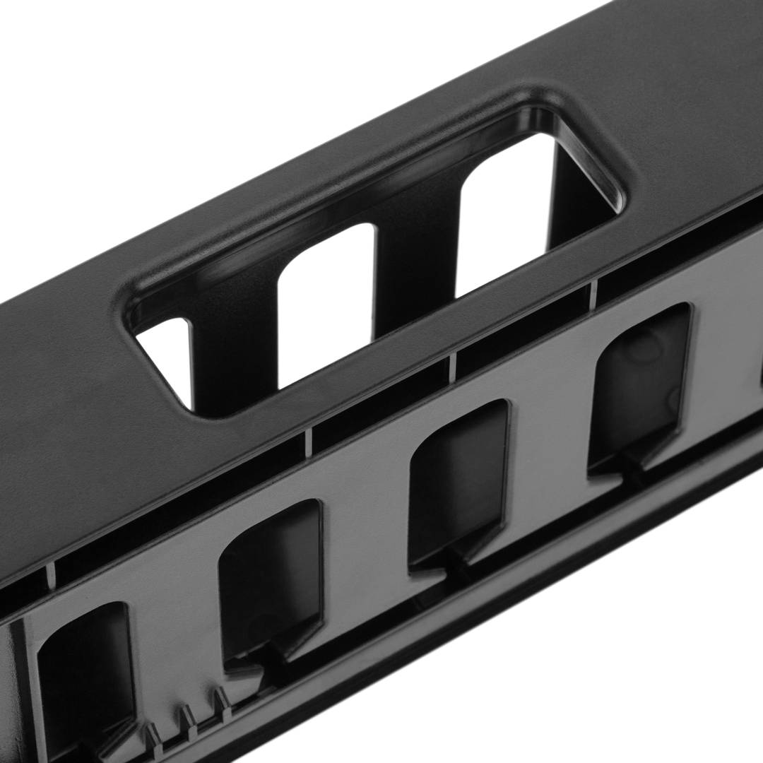 Kunststof kabelgeleidingspaneel voor 19