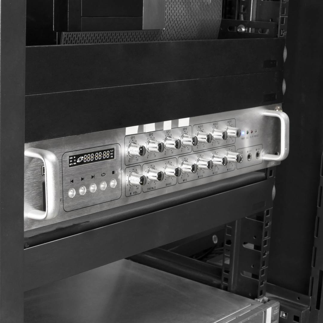 Panel nieprzelotowy 2U do szafy rack 19