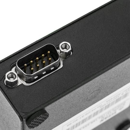Servidor serie 1 x RS-232/422/485 NCOM-113-M