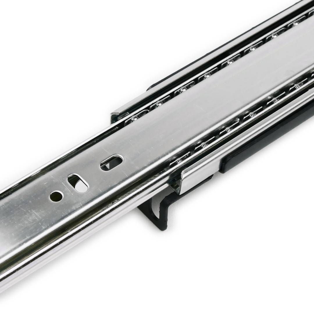 Teleskopowe prowadnice boczne 300 mm z możliwością przedłużenia do szafy rack 19 