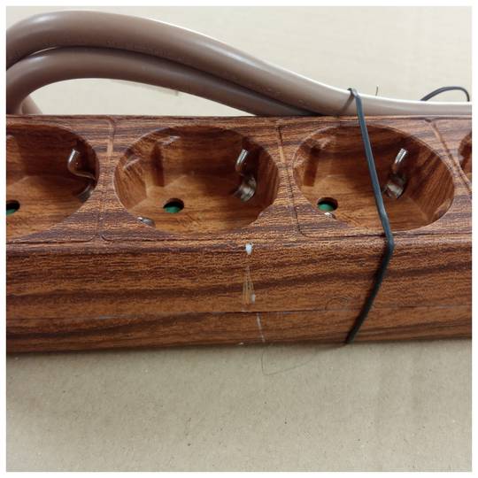 Filtro de linha 6 schuko 16A 250V madeira com cabo de 1,5 m