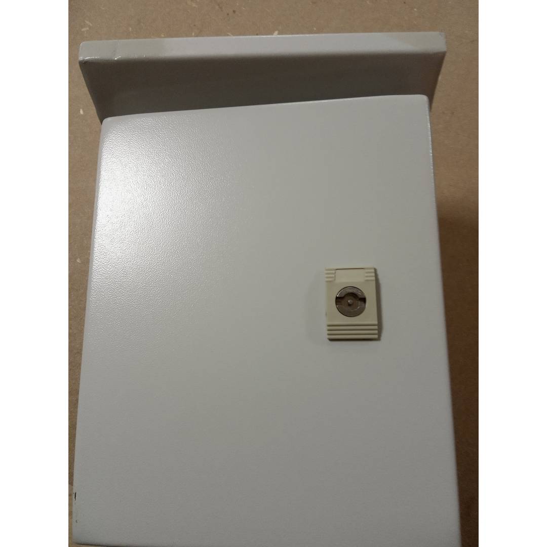 Metal electrical distribution box with IP65 protection for fixing to a pole 200 x 250 x 150 mm