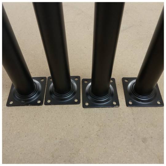 Piedi tondi per tavolo e mobili. Pacco da 4 gambe in acciaio nero da 75 cm