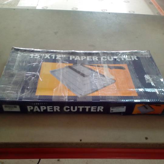 Dźwignia nożyc do papieru B4 (38x30cm)