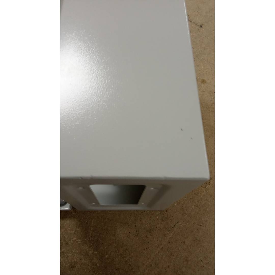 Metal electrical distribution box with IP65 protection for wall mounting 300x200x150mm