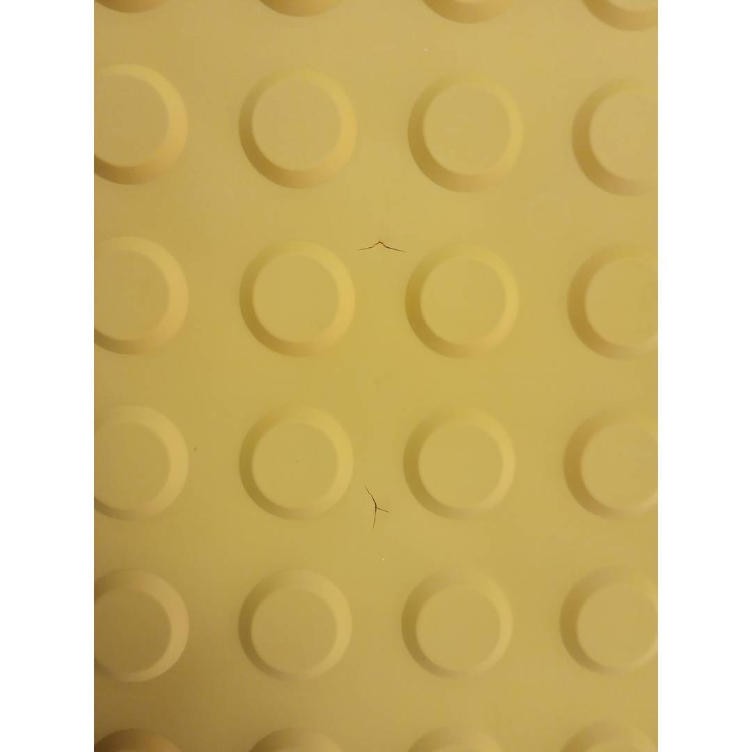 Baldosa podotáctil pavimento táctil para ciegos invidentes de 30x30cm con círculos amarillo 10-pack